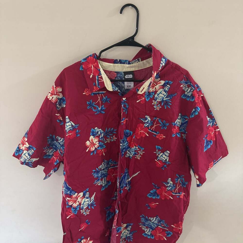 Disney Star Wars Shirt Men 2XL Red Hawaiian Button Up Storm Trooper Darth Camp - Picture 2 of 5